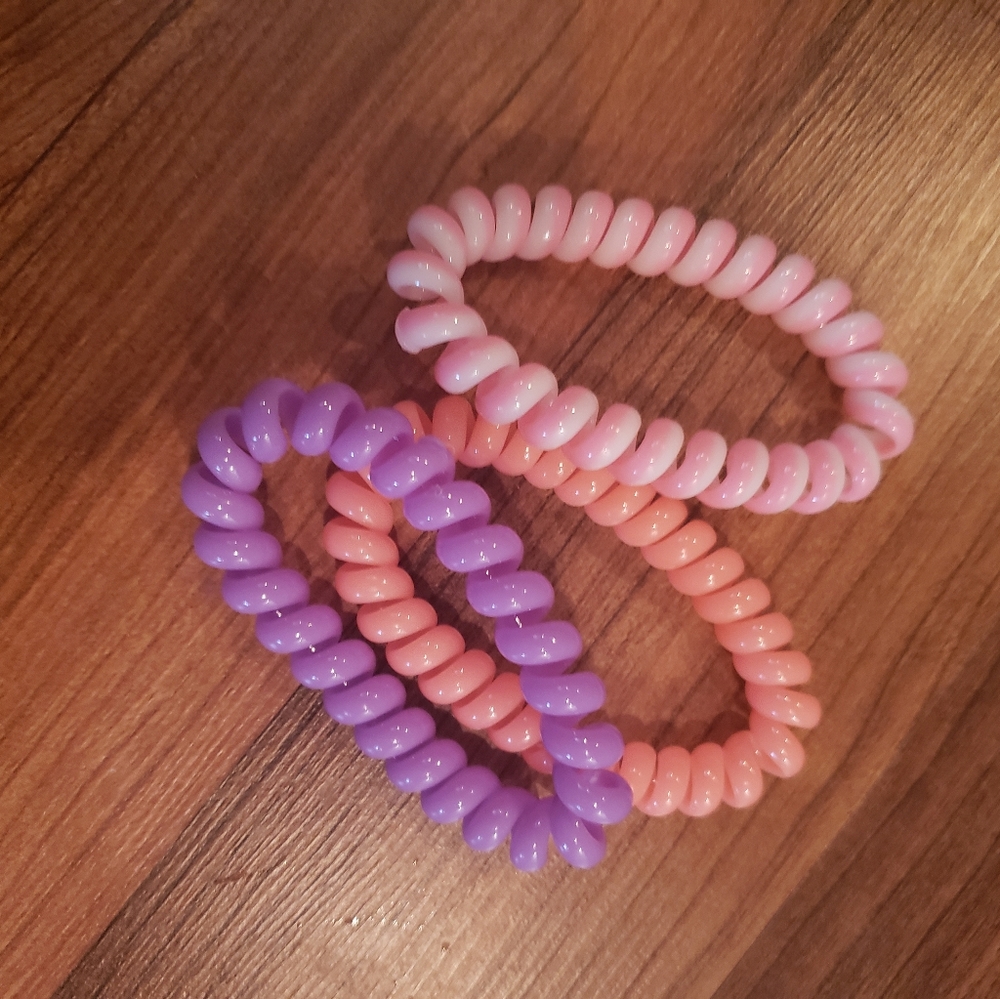 Hair ties or for keys